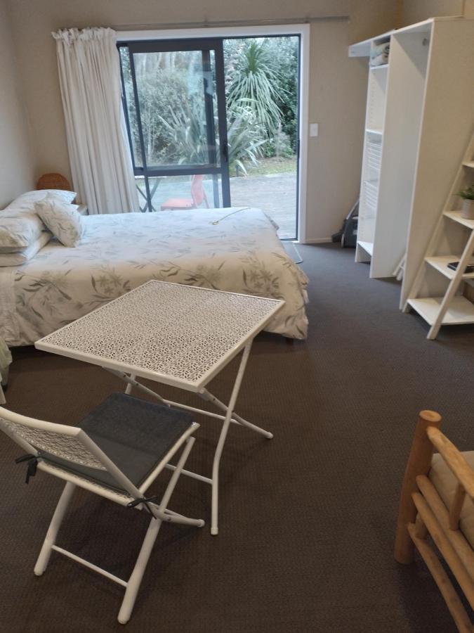 Best Budget Bed And Ensuite - Private Access Close To Beach Waihi Exterior photo